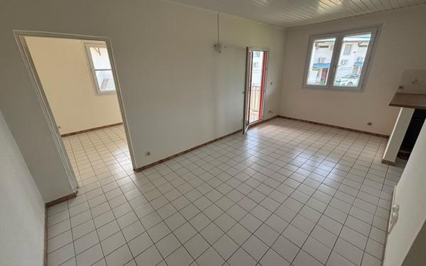 Appartement à louer    2 pièces •  Remire-Montjoly