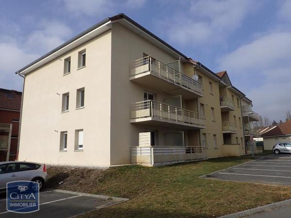 Appartement à louer 2 pièces 47m² Grand-Charmont (25200)