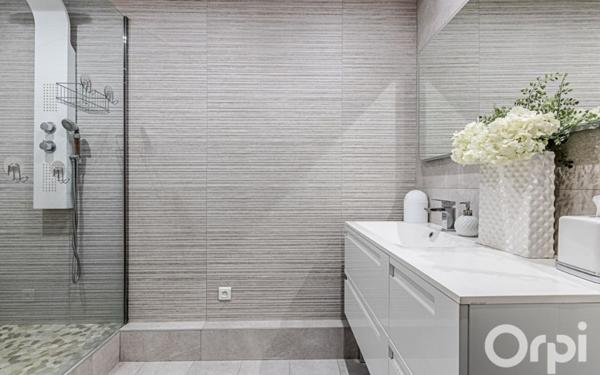 Appartement à vendre    4 pièces •  Charenton-le-Pont