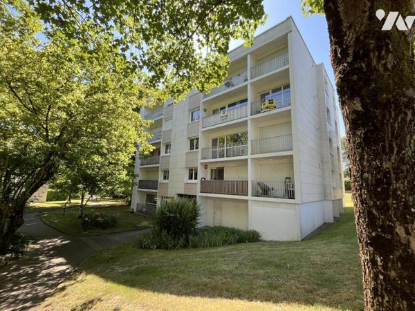 SAINT HERBLAIN, rue du Dr Boubée, appartement type 2 avec balcon et place de stationnement