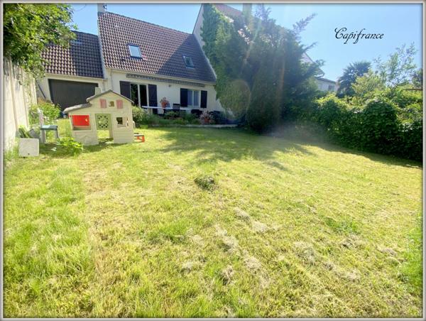 Dpt (93), à vendre maison P5 de 105 m² - Terrain de 395,00 m²