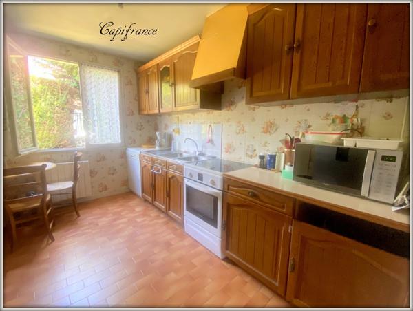 Dpt (93), à vendre maison P5 de 105 m² - Terrain de 395,00 m²