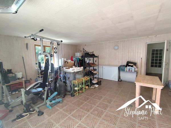 Maison de 260 m² – Terrain 6 300 m² – Calme absolu