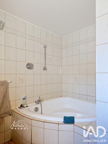 Maison à vendre 5 pièces 126 m² Saint-Germain-des-Fossés