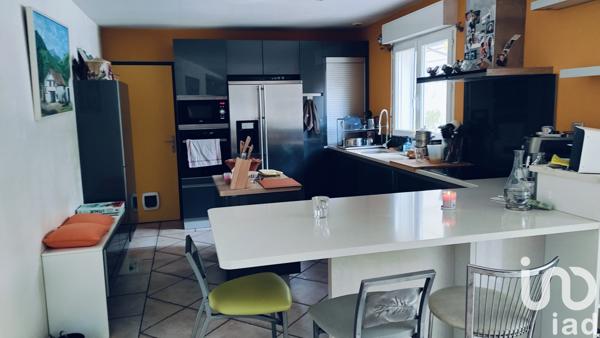 Maison à vendre 7 pièces 193 m² Sallebœuf