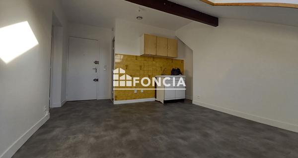 Location Studio 22.2 m² - Brétigny-sur-orge 91220