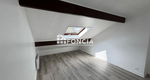 Location Studio 22.2 m² - Brétigny-sur-orge 91220