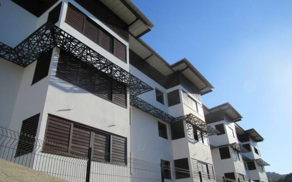 Appartement à louer    3 pièces • 78,76 m2 Remire-Montjoly