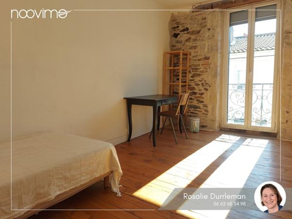 Maison de caractère au coeur du bourg et son jardin secret