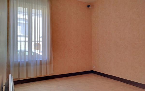 Maison à vendre    4 pièces •  Cholet