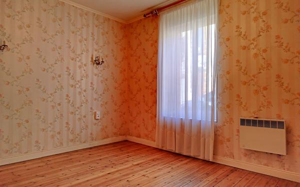 Maison à vendre    4 pièces •  Cholet