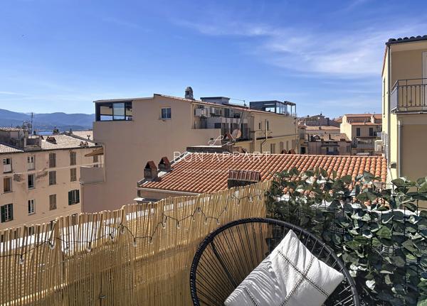 Appartement 3 pièce(s) 2 chambre(s) 49.77 m²