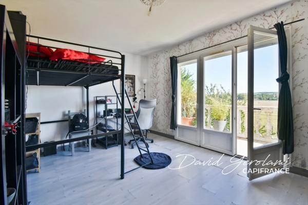 Appartement à vendre 5 pièces LA GRANDE PAROISSE (77)