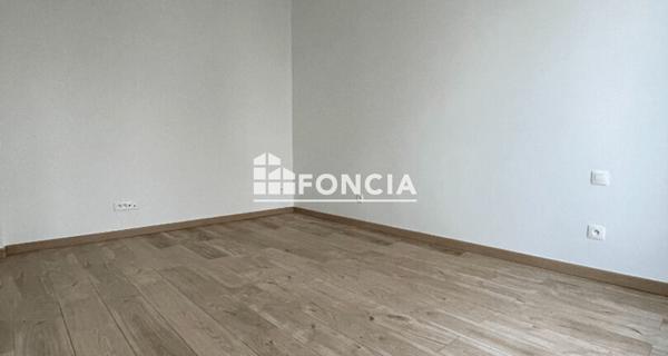 Location Appartement 2 pièces 39.71 m² - L'isle-adam 95290
