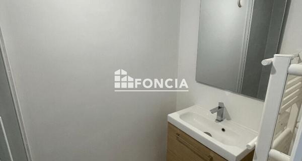 Location Appartement 2 pièces 39.71 m² - L'isle-adam 95290