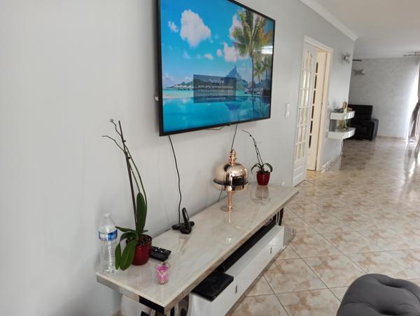 Maison
         11 pièces
        - 420 m² Bien prestige 889 000 € *
