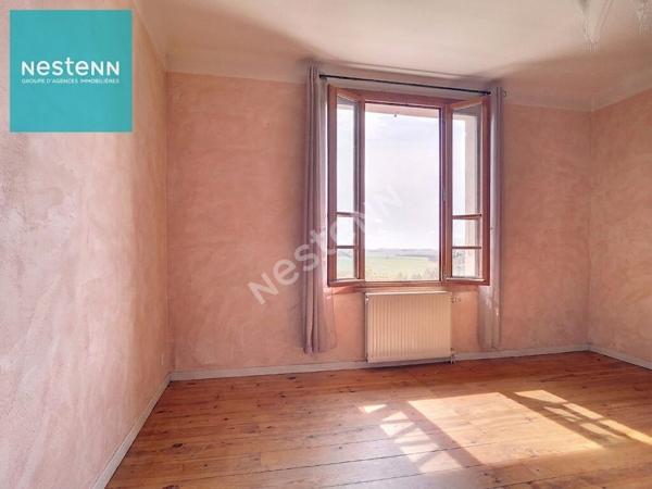 Maison de village à vendre 9 pièces, 6 chambres, 212 m2, Nailloux centre 31560