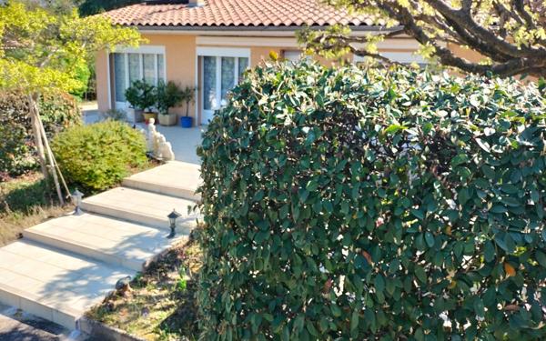 Maison à vendre    5 pièces • 120 m2 Châteauneuf-du-Rhône