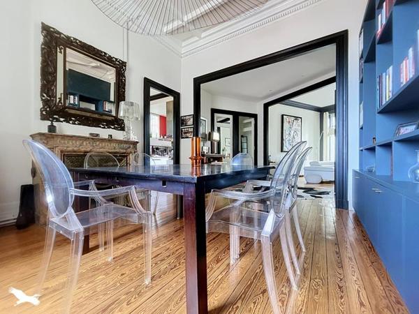 Maison 933 000 € Bordeaux 5 p 220 m² DPE D
