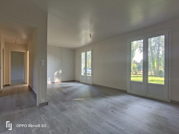JOLI PAVILLON DE 70 M² HAB REFAIT A NEUF AVEC GARAGE SUR 1450 M² DE TERRAIN CLOS PROCHE TOUTES COMMODITES Ferrières-en-Bray (76220)