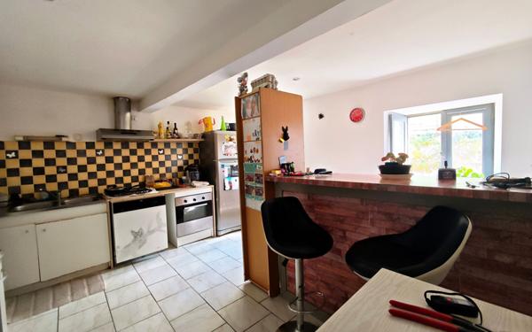 Immeuble à vendre    12 pièces • 274,31 m2 Mazamet