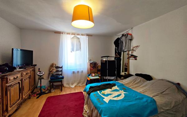 Immeuble à vendre    12 pièces • 274,31 m2 Mazamet