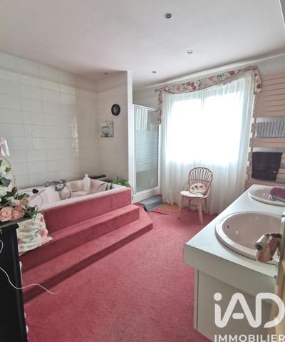 Maison à vendre 9 pièces 311 m² Mouilleron-le-Captif