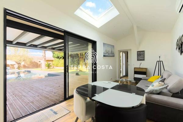 Entre Anglet et Biarritz, propriete contemporaine a pied des 5 Cantons