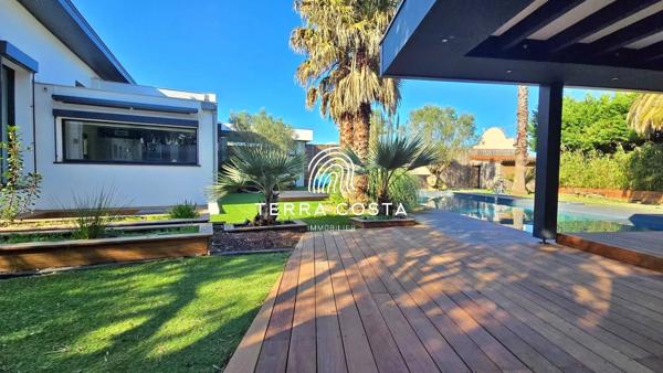 Entre Anglet et Biarritz, propriete contemporaine a pied des 5 Cantons