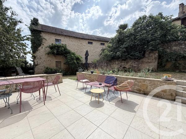 Maison à vendre  6 pièces - 145,85 m 2   GOURDON  - 46