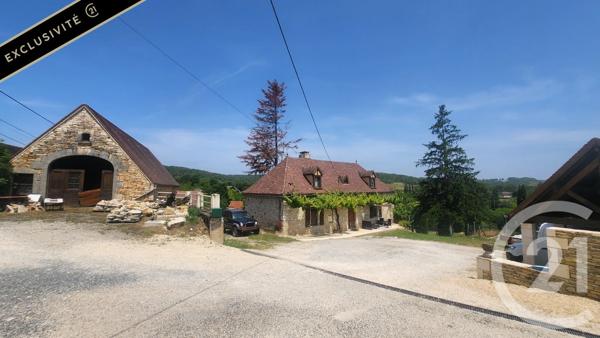 Maison à vendre  6 pièces - 145,85 m 2   GOURDON  - 46