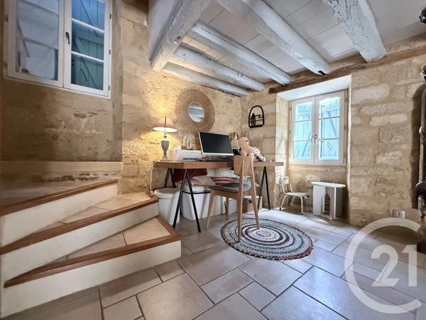 Maison à vendre  6 pièces - 145,85 m 2   GOURDON  - 46