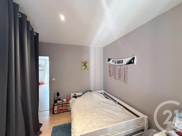 Maison à vendre  6 pièces - 145,85 m 2   GOURDON  - 46