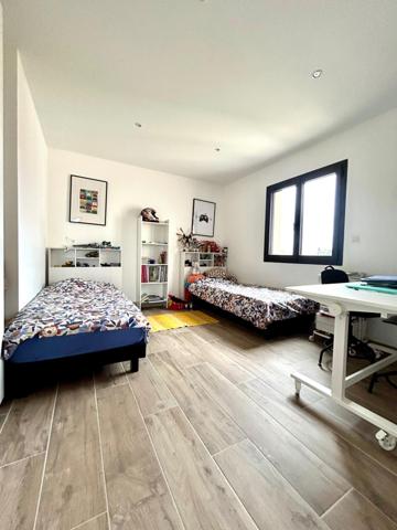 Villa récente construction 2023 5 pièces garage et jardin clos