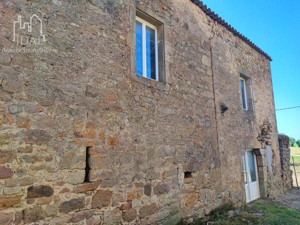 Vente Maison de village 4 pièces 110 m2 à Les Costes-Gozon