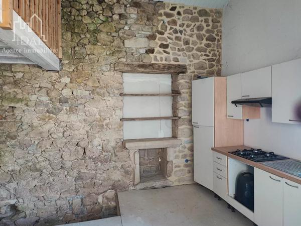 Vente Maison de village 4 pièces 110 m2 à Les Costes-Gozon
