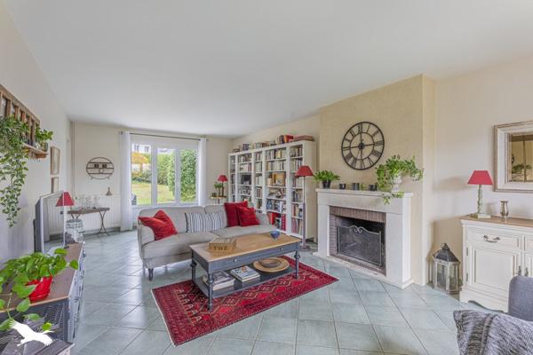 Maison à vendre |  Saint-Cyr-sur-Loire |  4 pièces | 110 m²
