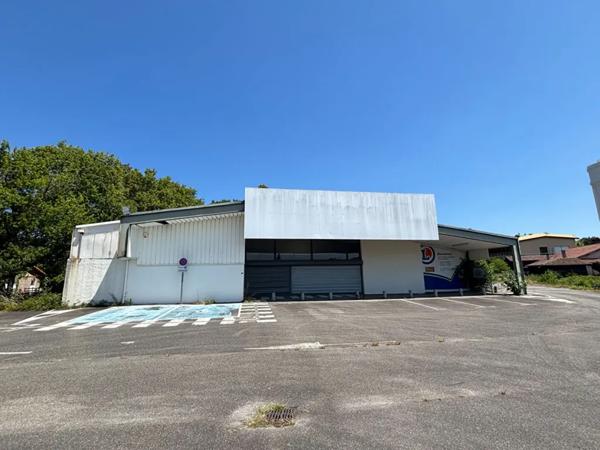 local professionnel 0 pièces 850m² à vendre à Labouheyre