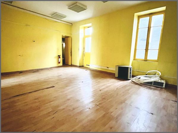 Murs Commerciaux à Bourg-en-Bresse