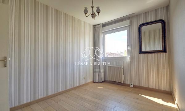 MONPLAISIR/LUMIERE – T4 de 78 m² – 2 Chambres – Double extérieur – Grand Garage