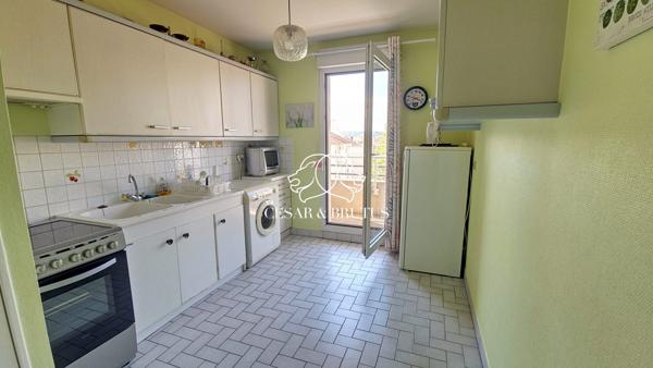 MONPLAISIR/LUMIERE – T4 de 78 m² – 2 Chambres – Double extérieur – Grand Garage