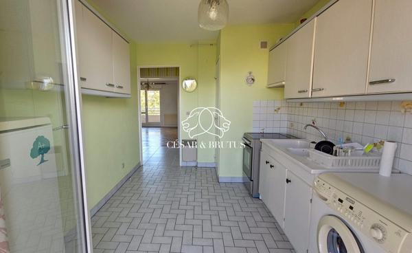 MONPLAISIR/LUMIERE – T4 de 78 m² – 2 Chambres – Double extérieur – Grand Garage