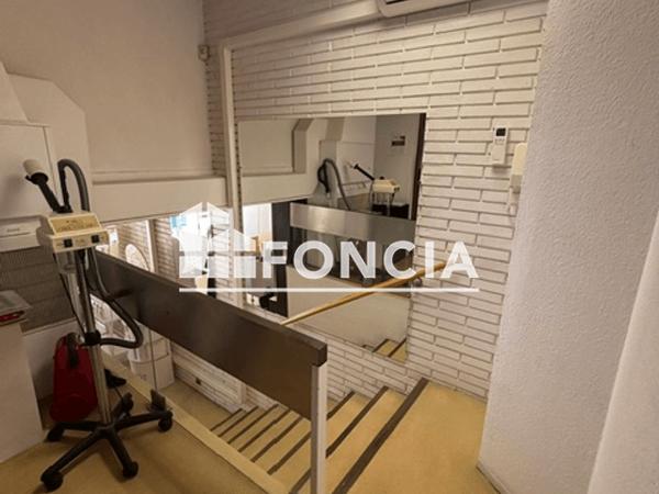 Location Local commercial 4 pièces 74 m² - 11 ALLEE DE CERDAGNE Colomiers 31770