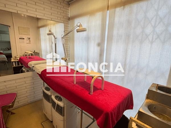 Location Local commercial 4 pièces 74 m² - 11 ALLEE DE CERDAGNE Colomiers 31770