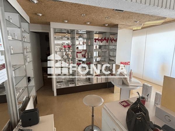 Location Local commercial 4 pièces 74 m² - 11 ALLEE DE CERDAGNE Colomiers 31770