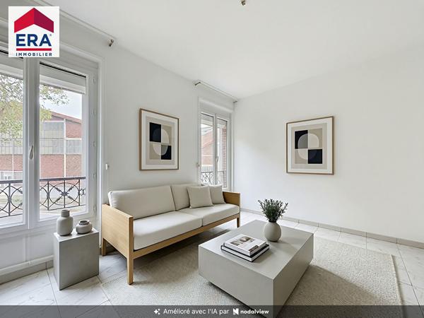 A VENDRE - 2 PIECES TRES BON ETAT - RUE MOLIERE