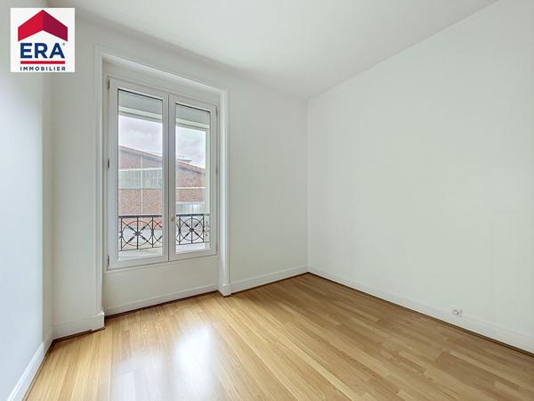 A VENDRE - 2 PIECES TRES BON ETAT - RUE MOLIERE