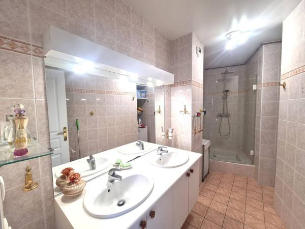 Appartement Ozoir La Ferriere 4 pièce(s) 107.70 m2