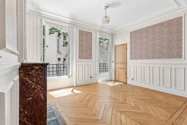 Vente Appartement de luxe Paris 7 3 Pièces 74 m²