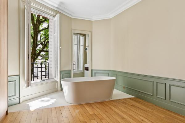 Vente Appartement de luxe Paris 7 3 Pièces 74 m²